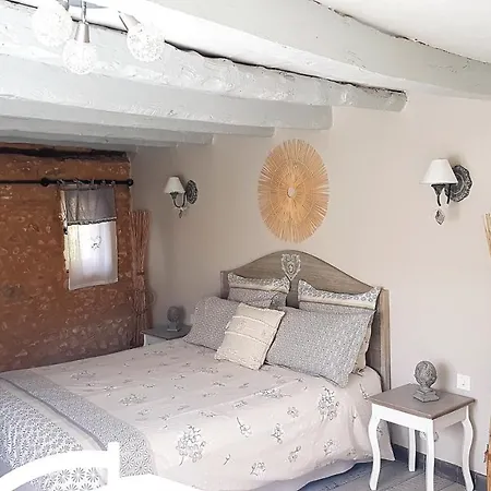 Holiday home Le Clos Des Etoiles *