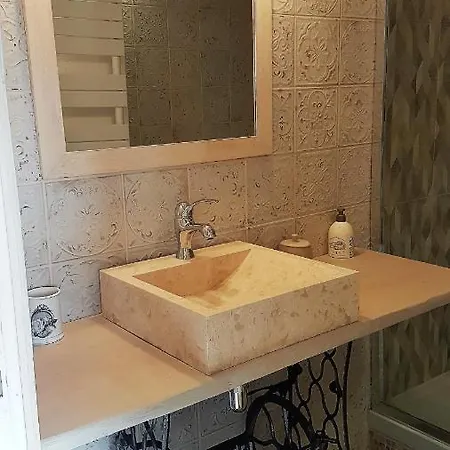 Le Clos Des Etoiles * 勒布奎