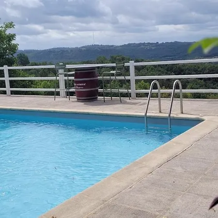 Le Clos Des Etoiles 度假居 *