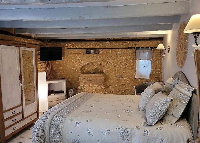 Semesterbostad Le Clos Des Etoiles